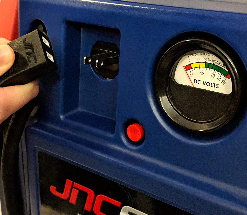 1700 Peak Amp 12 Volt Jump Starter C946