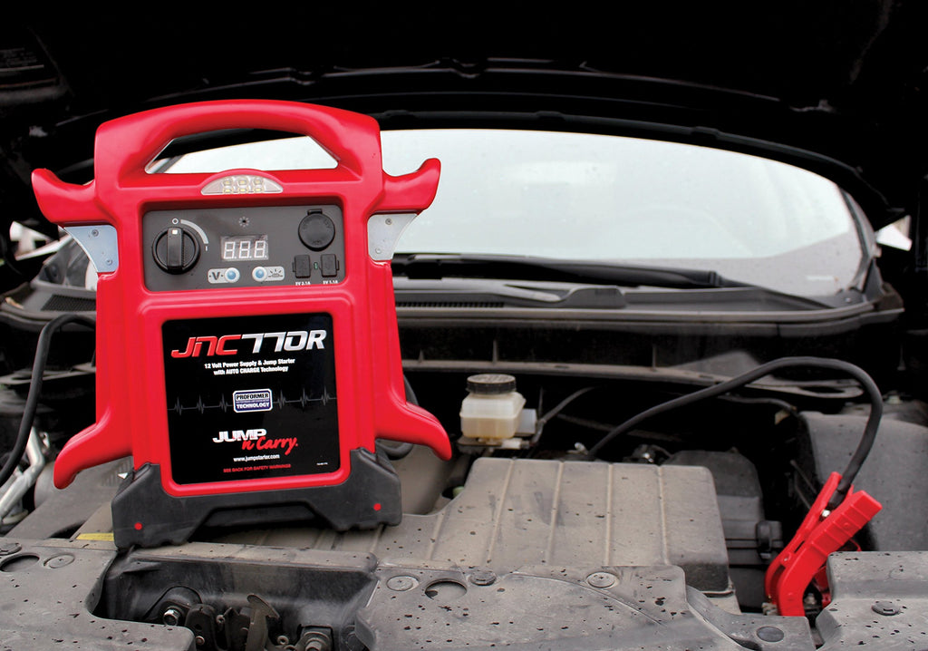 1700 Peak Amp 12 Volt Jump Starter C946